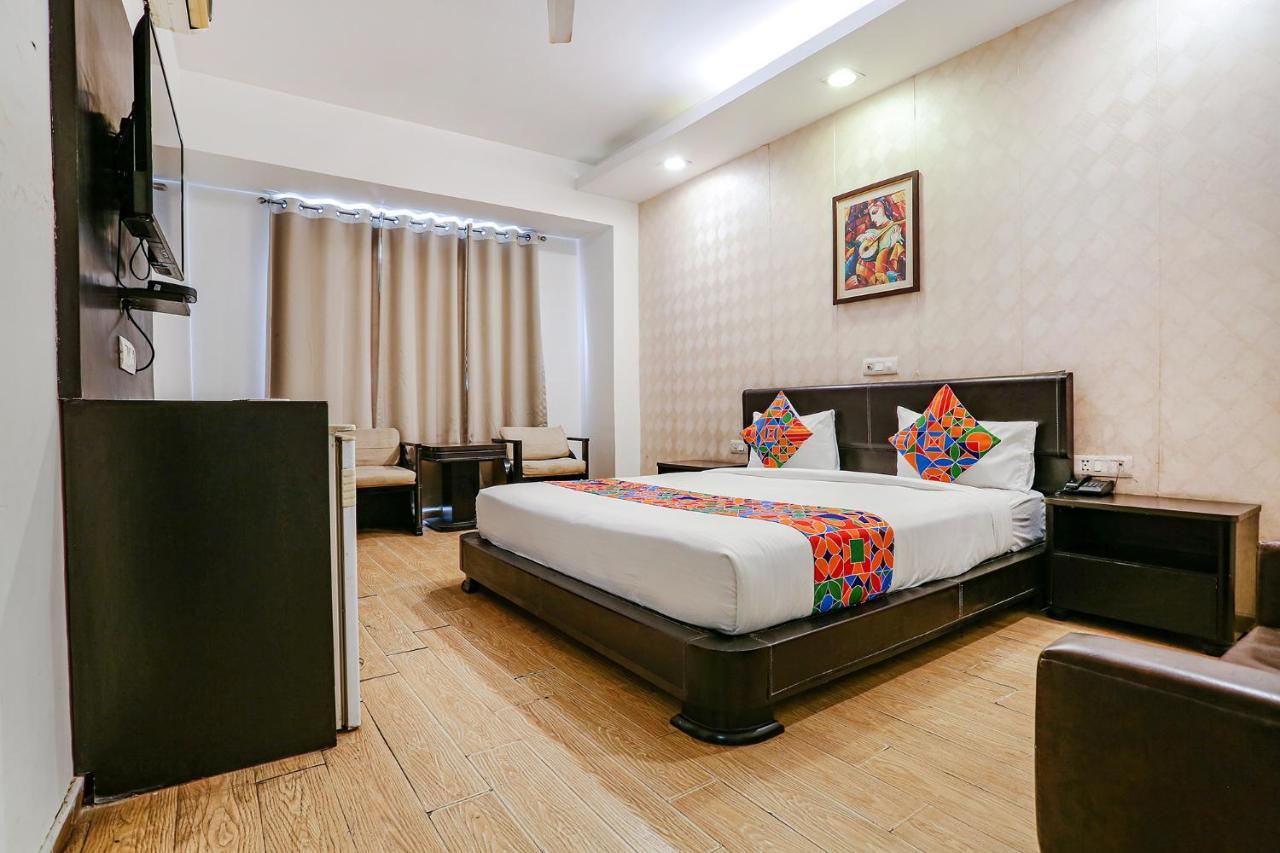 Fabhotel Premium Nest Gurgaon Exterior photo